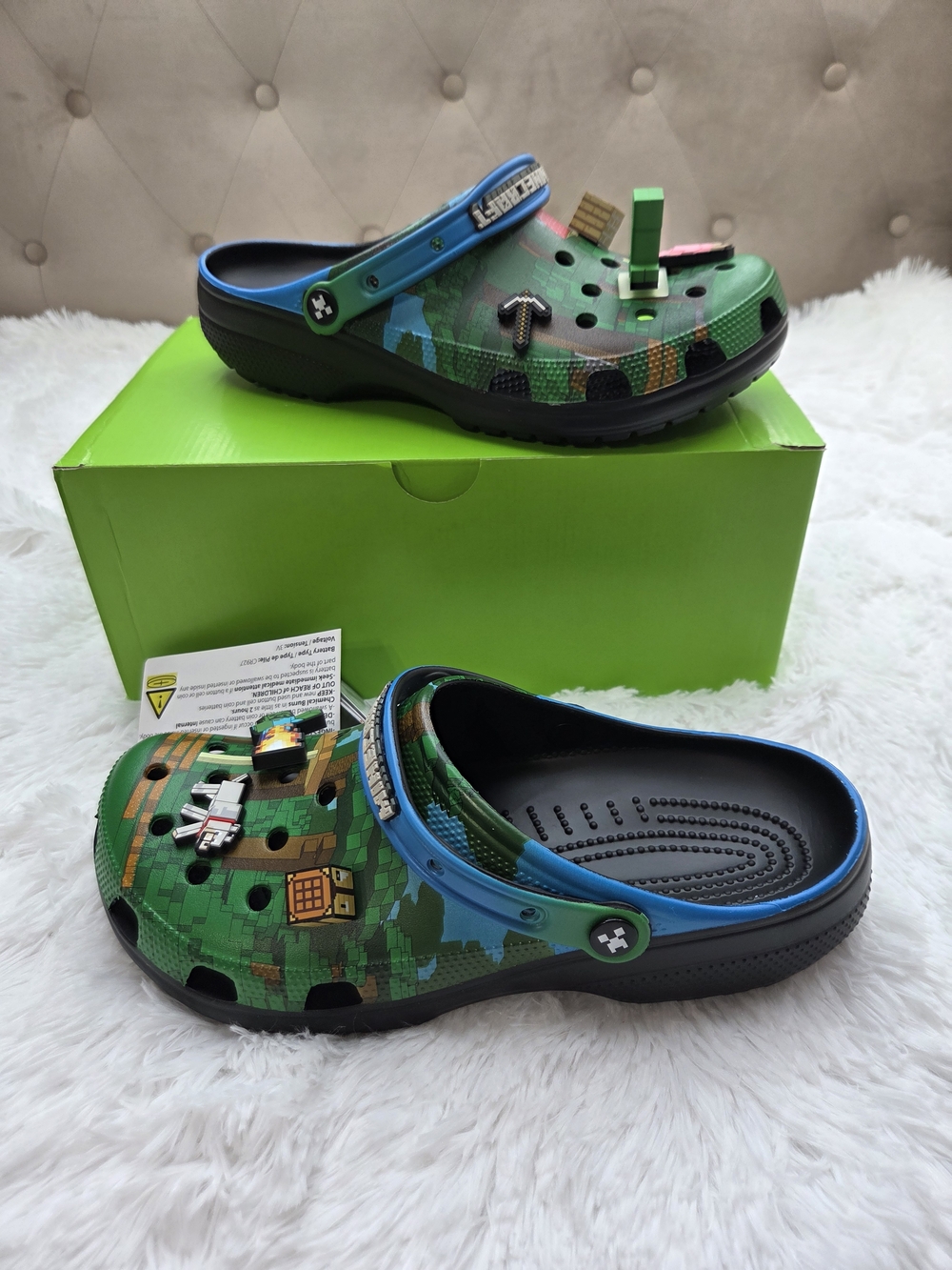 Crocs Minecraft Classic Clog Men’s 12 NWT - Picture 2 of 7